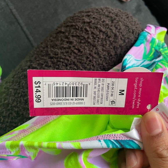 Bikini - Picture 4 of 4